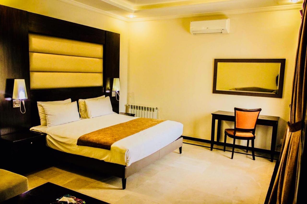 Bed And Breakfast Magnolia Islamabad Esterno foto